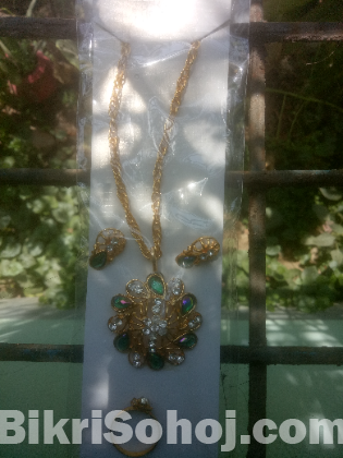 Offer!made in India jewellery set.